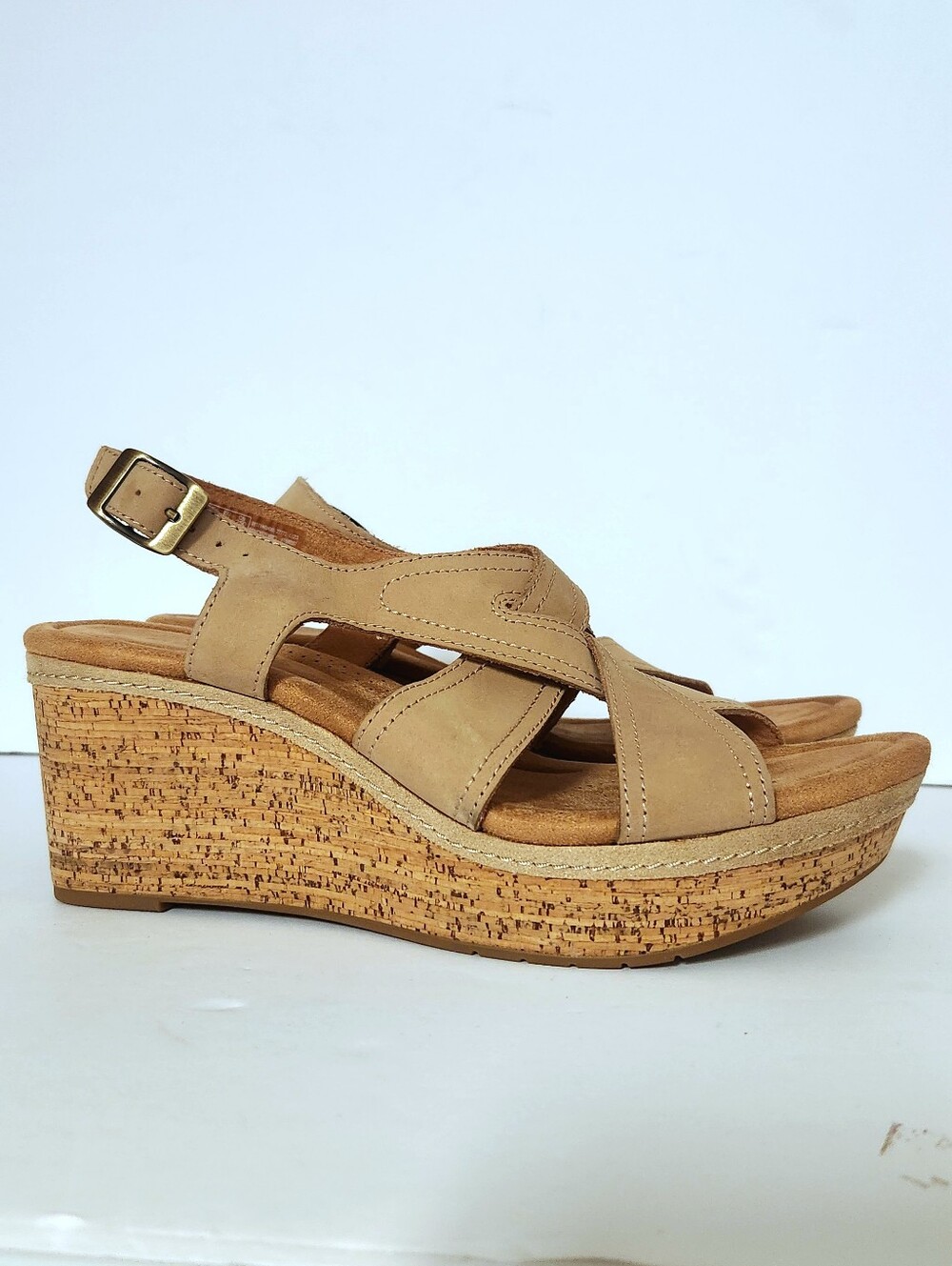 Clarks Elleri Rae Wedge Sandals Tan Nougat Nubuck NWOB 9